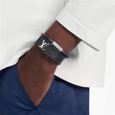 louis vuitton mens bracelet cheap|louis vuitton slim bracelet men.